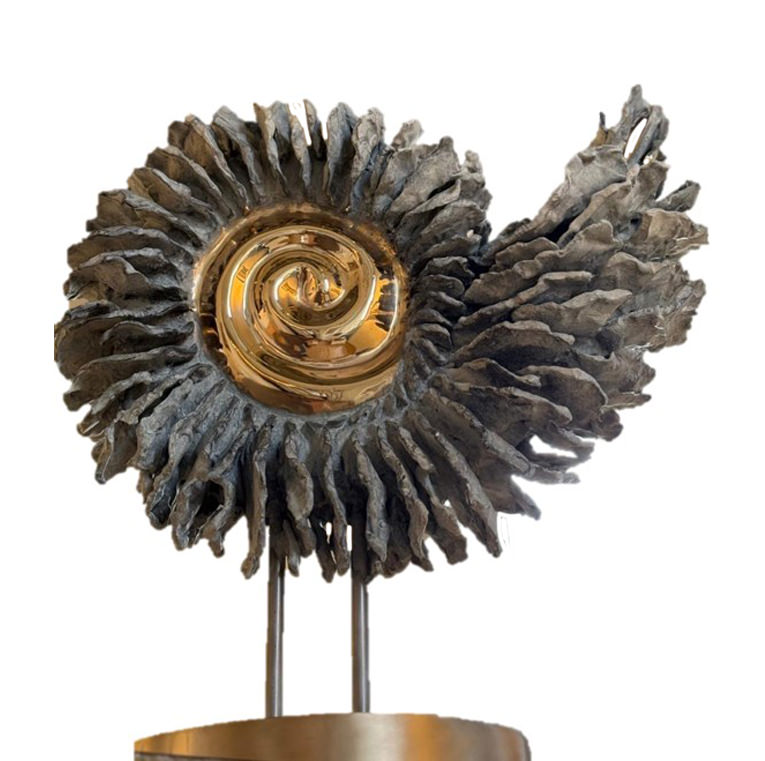 Claudia Hartmann silver nautilus m